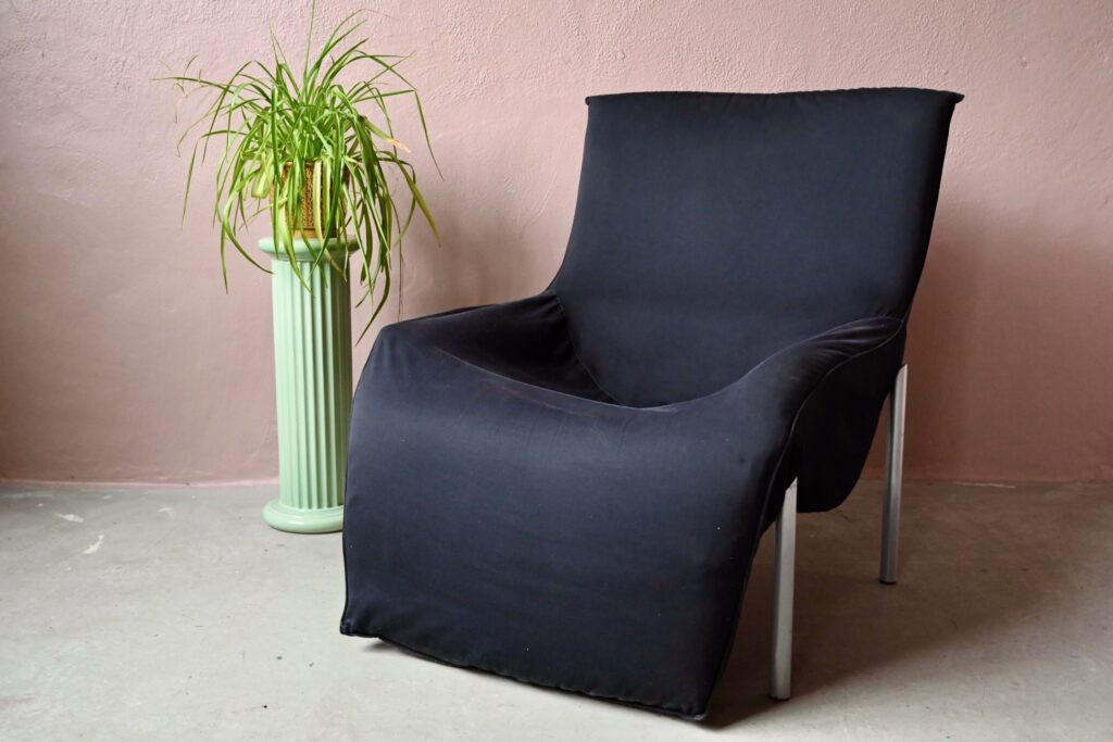 Fauteuil Romme de Tord Bjorklund pour ikea lounge confort noir reglable modulable